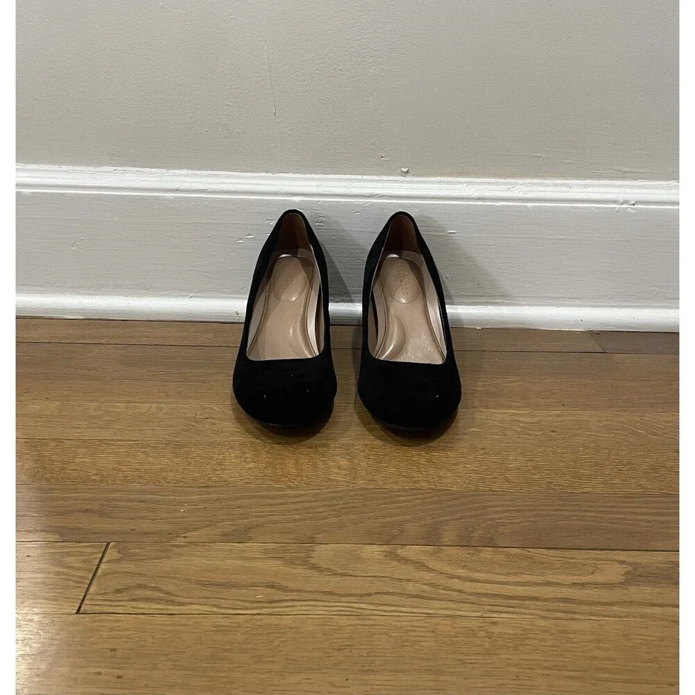 Aerosoles Black Suede Round Toe Block Heel Pump Comfort Shoes Sz 7 Career Office